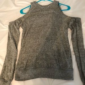 Cut-out Sleeve Abercrombie & Fitch Sweater